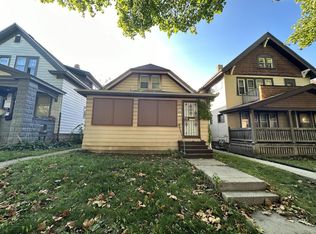 3319 N 16th St, Milwaukee, WI 53206