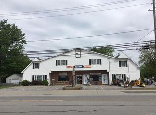 9670 Main St, Clarence, NY 14031