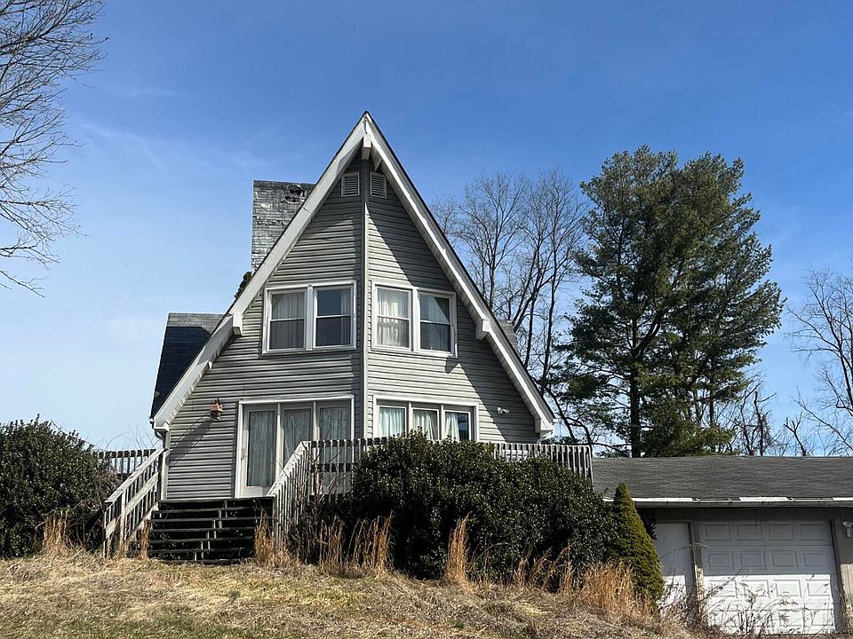 1st image of 451 Bay Hill Dr