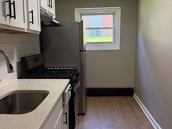 4th image of 475 Park Ave #A7
