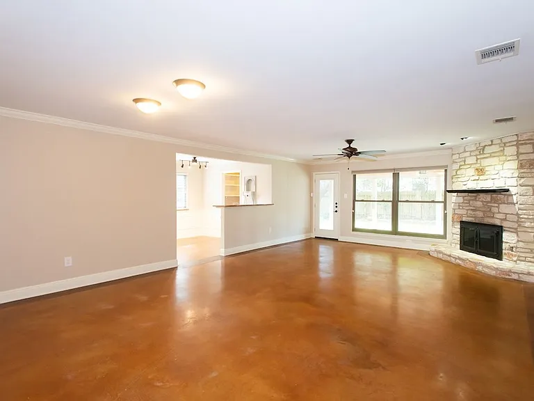 4607 Bridlewood Dr — Photo 4