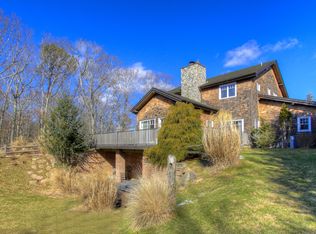 282 Abrahams Path, East Hampton, NY 11937
