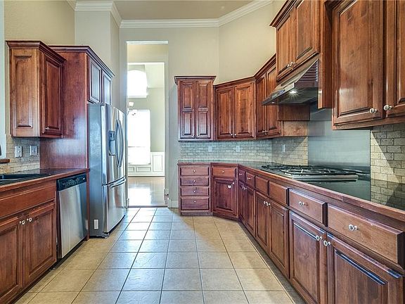 4th image of 6605 W Braebourne Dr