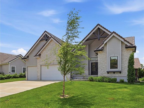 2nd image of 3908 NW Redspire St