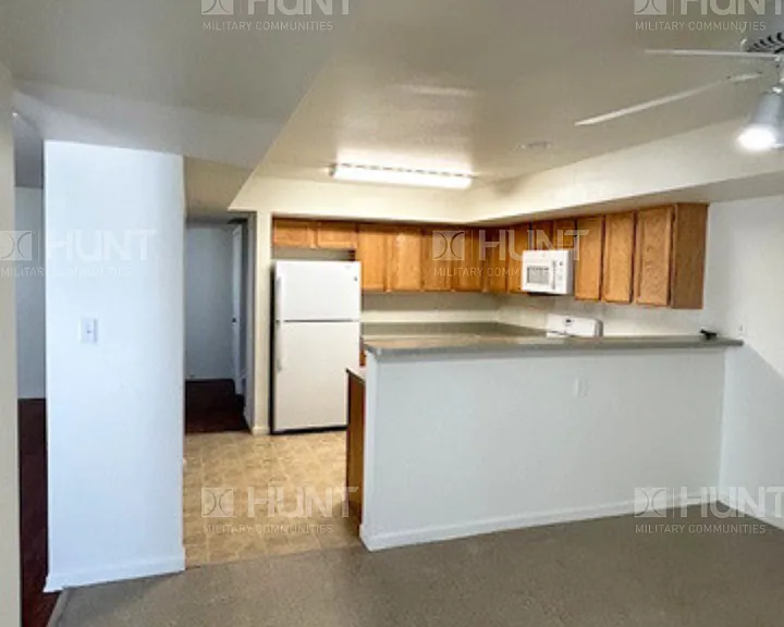 6016 Hornbeam Ct — Photo 3