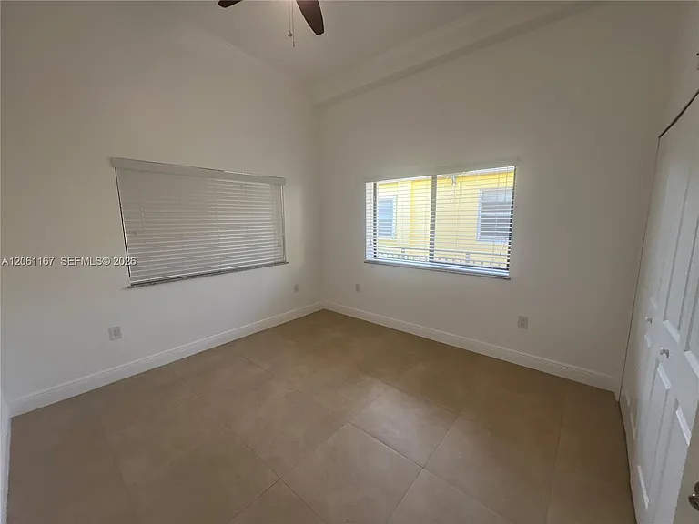 2268 SW 8th St #3 — Photo 17