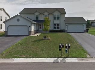 305 N 8th St #A, Waterford, WI 53185