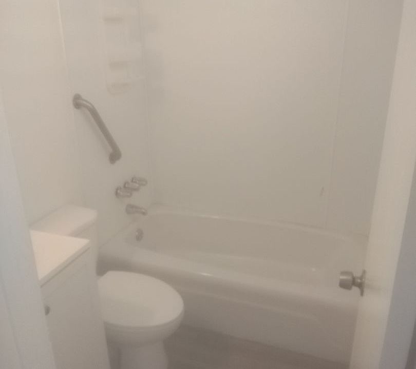 2nd image of 1601-1609 Beloit Ave #7