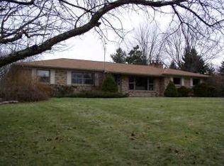 4765 Barton Rd, Williamston, MI 48895