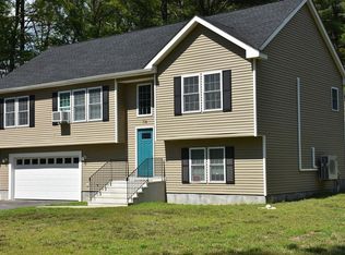 114 Old Webster Rd, Oxford, MA 01540