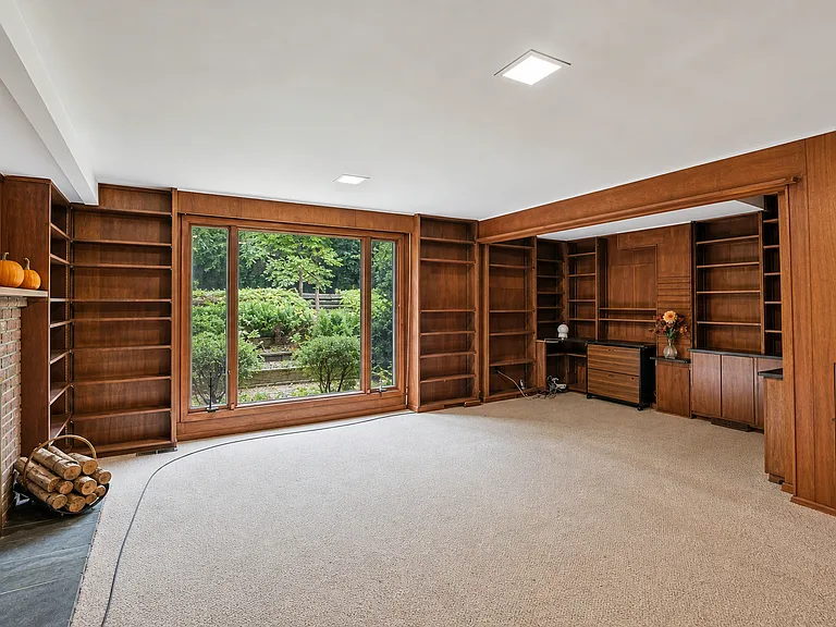 6 Lark Ave — Photo 11
