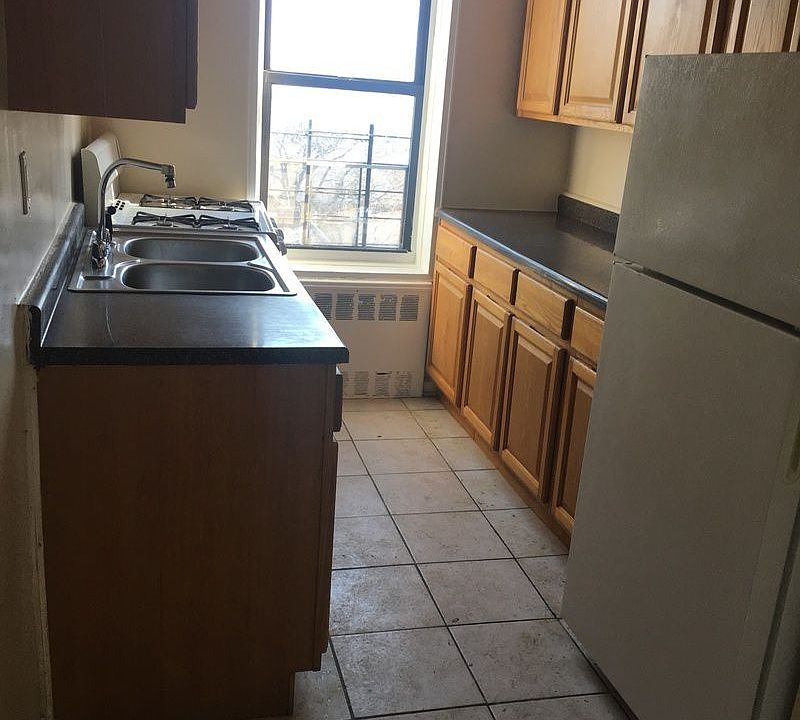 2nd image of 1261 Central Ave APT 406