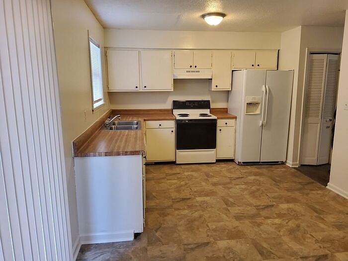 109 Carriage Pl APT 3, Spindale, NC 28160 Zillow