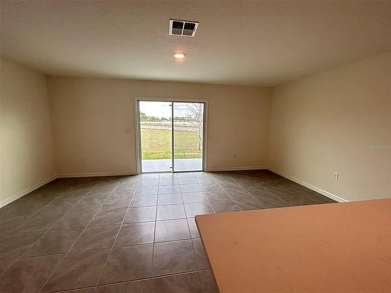 8241 SW 67th Ave — Photo 17