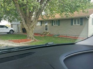 224 E Main St, Cook, NE 68329