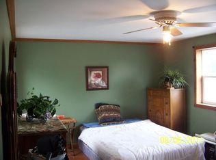 96 Pratt St, Rouses Point, NY 12979