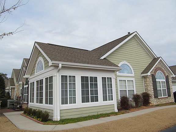 3rd image of 129 Harvest Ln