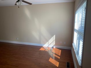 200 Rivergrove Pkwy UNIT B5, Athens, GA 30605