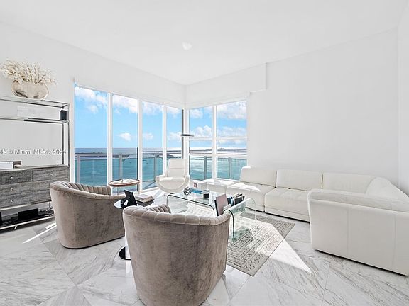 2nd image of 950 Brickell Bay Dr APT 5509