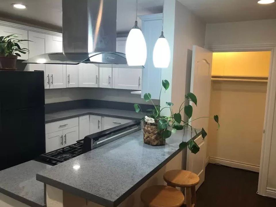 1st image of 323 N Avenue 52 #323