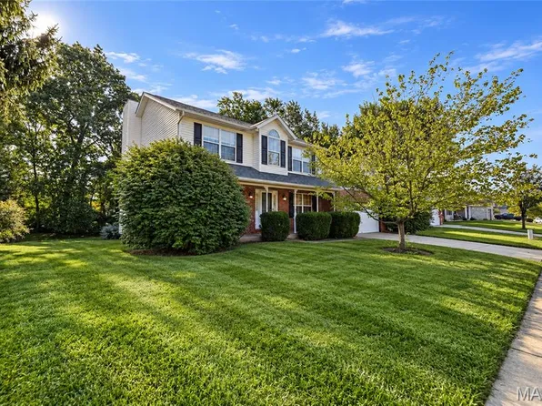 1106 Illini Dr, O Fallon, IL 62269