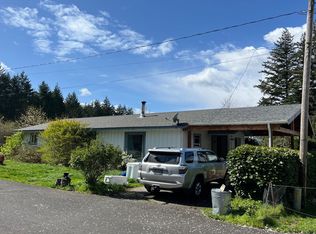 125 SE Hammond Ave, Cascade Locks, OR 97014