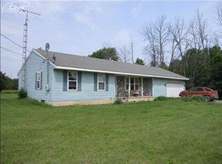 7540 S County Line Rd, Gaines, MI 48436