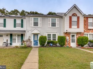 6 Victoria Manor Ct, Sicklerville, NJ 08081