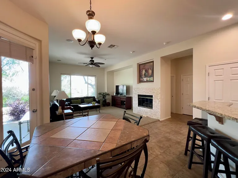 1653 W Ainsworth Dr — Photo 6