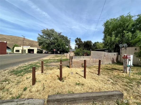 0 TBD McNeil-Front Street, Starbuck, WA 99359