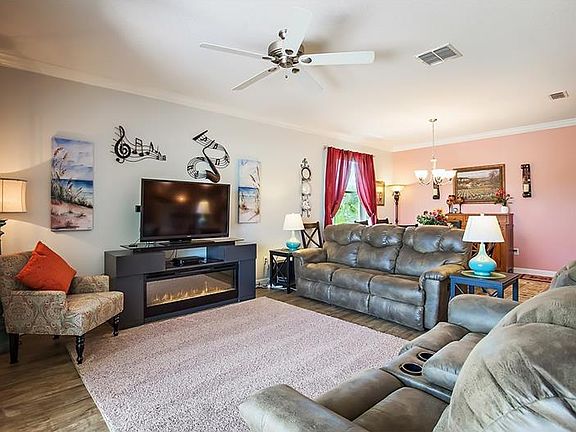 5th image of 10611 Blue Coral Ln