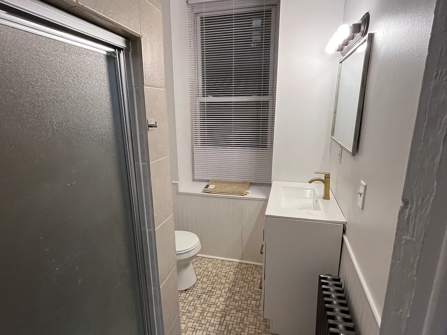 4 bed, 1600 sqft, $900 — Photo 4