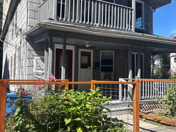 199 Lincoln St, Waterbury, CT 06710