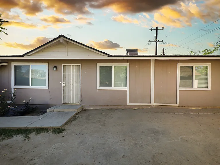 1236 Jeffrey St #2 — Photo 4