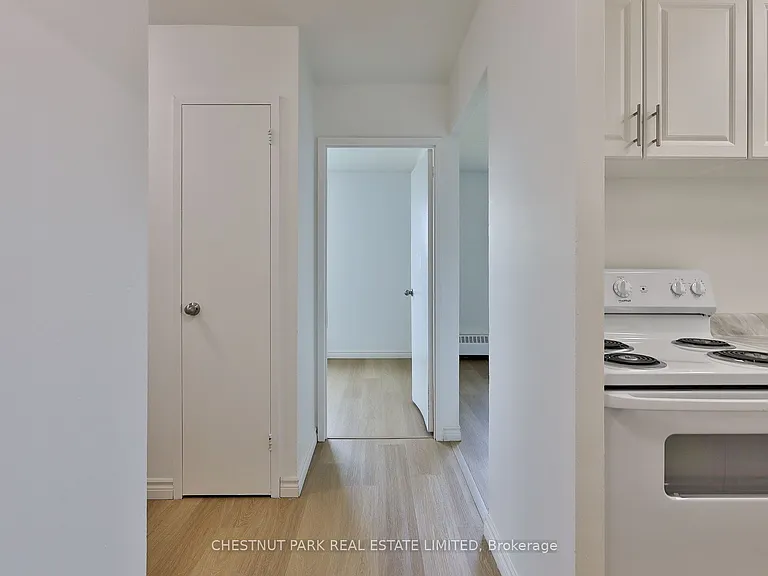 888 Glen St #507 — Photo 3