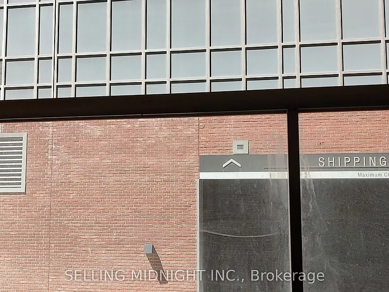 250 Wellington St W #245 — Photo 19