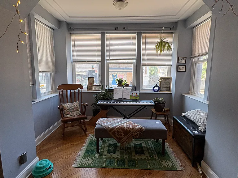 3021 W Diversey Ave #1 — Photo 2