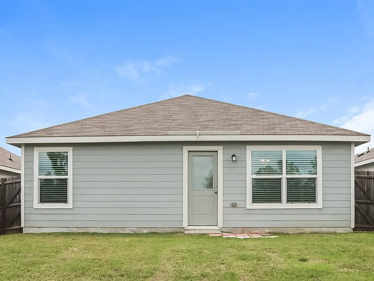 5537 Berea St — Photo 16