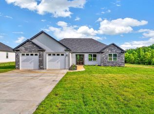 202 Blease Horton Rd, Boiling Springs, SC 29316