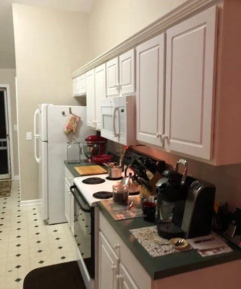 1402 Bent Twig Ct — Photo 8
