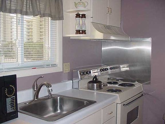 5th image of 775 Gulf Shore Dr Unit 2118