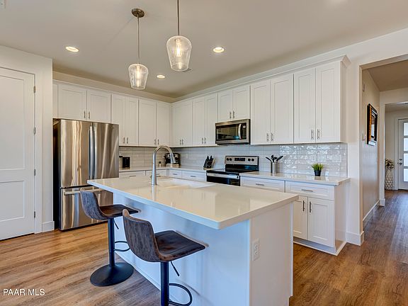 5th image of 5016 N Atwood Ct