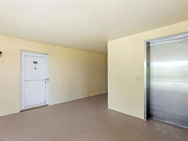 1085 Forest Lakes Dr #8305 — Photo 2
