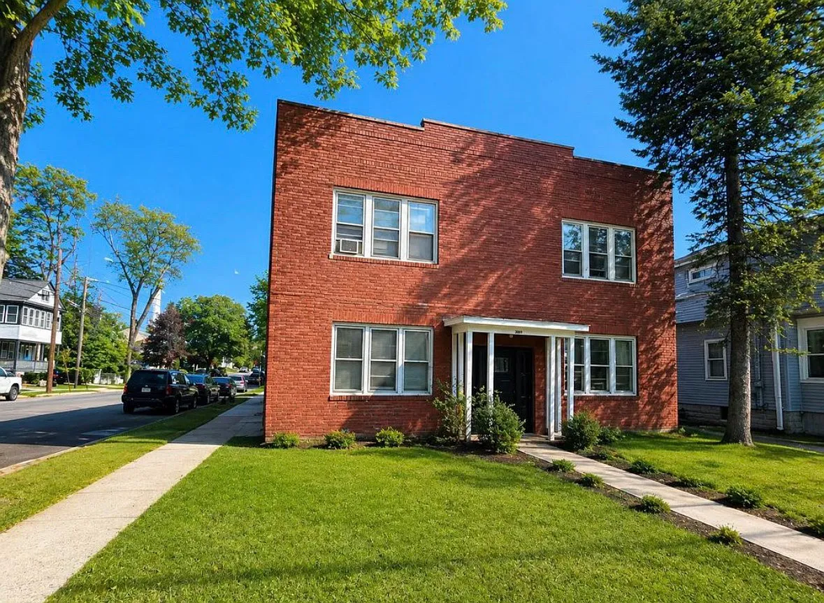 1 bed, 500 sqft, $1,595 — Photo 1