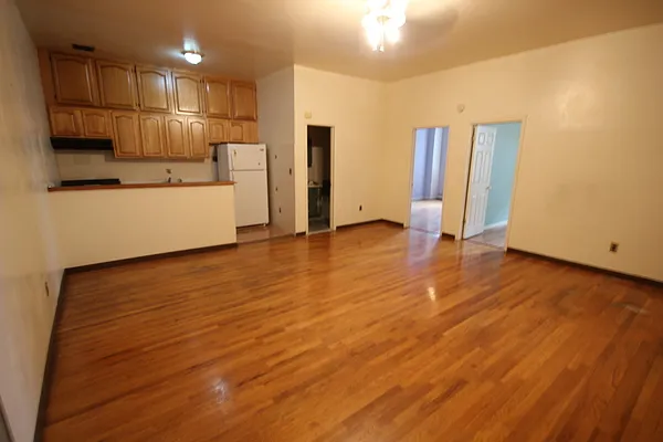 Rented by P Management | media 36