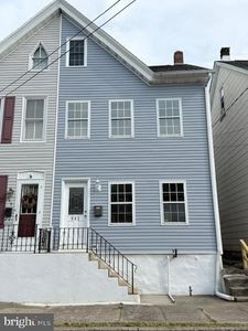 542 Spruce St, Pottstown, PA, 19464