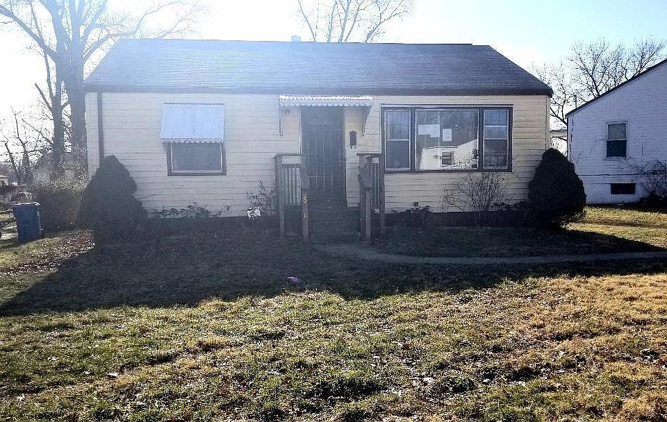 1st image of 8330 Whitewater Dr