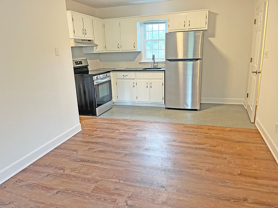 2nd image of 690 Mill Hill Ter