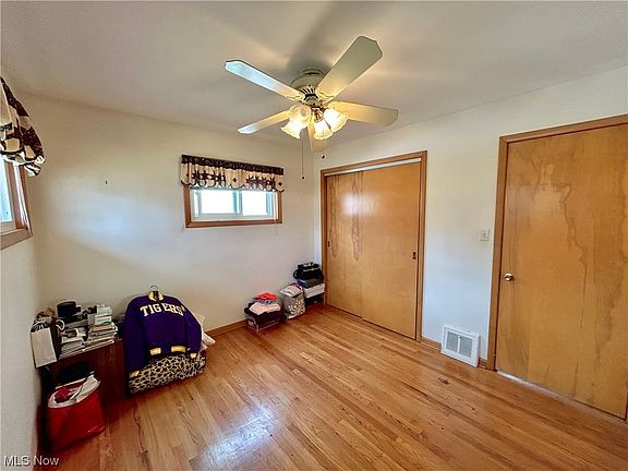 4th image of 106 Forest Dr