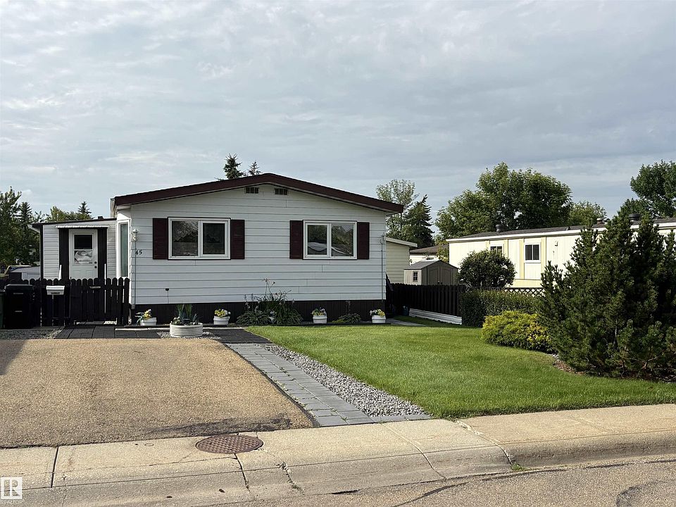 1st image of 45 Oak Ridge Dr NW